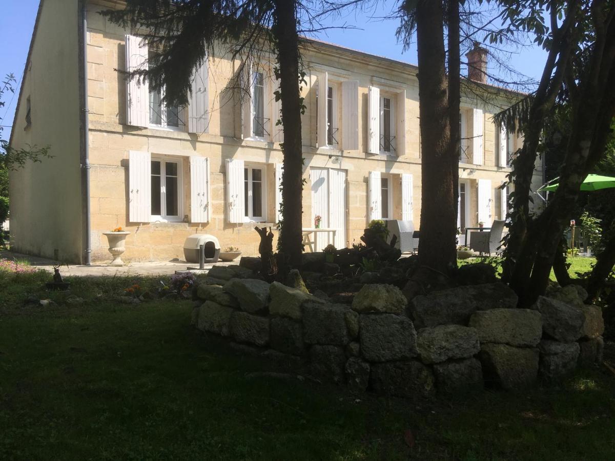 Chambre La Garenne Saint-Vivien-de-Blaye Exterior photo